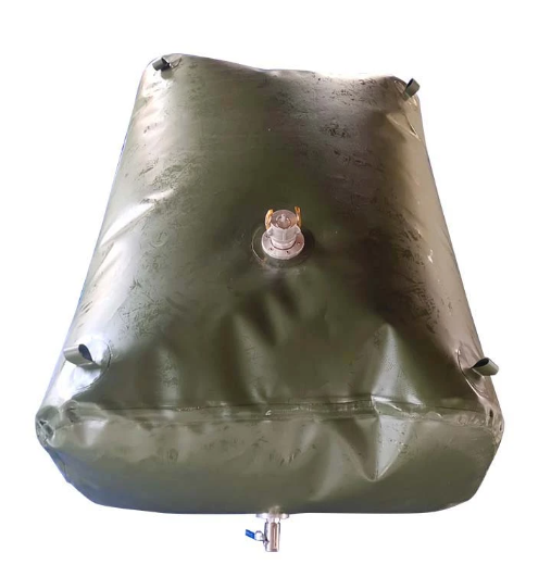 Portable and Foldable Fuel Tank for Outdoor Vehicles